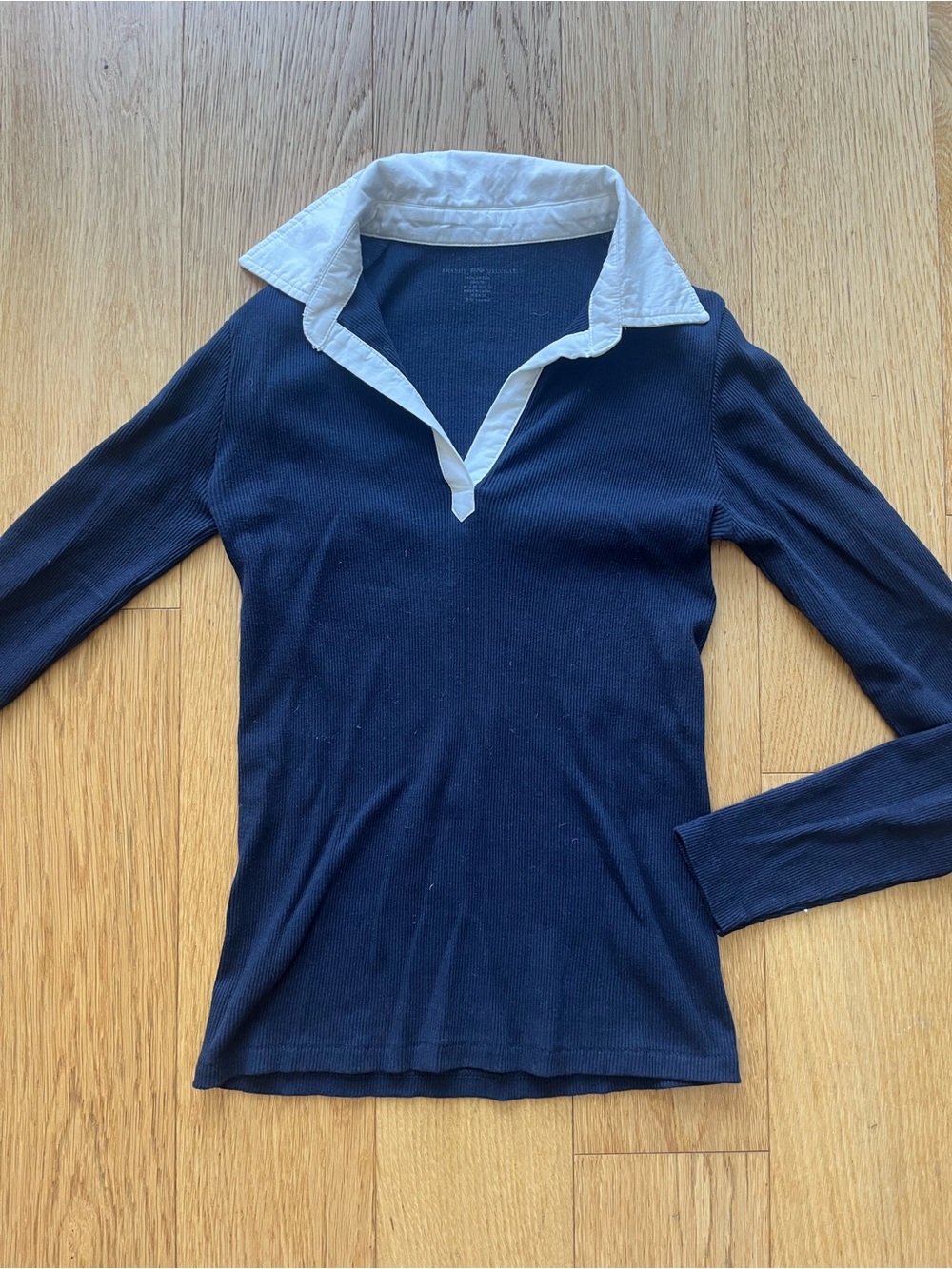 Brandy Melville Navy Blue & White Collared Long Sleeve Ribbed Top